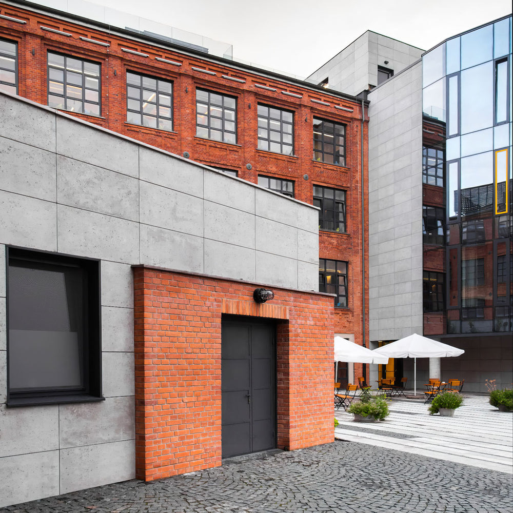 Exterior façade with precast concrete wall panels on commercial building – FLOAT Concrete
