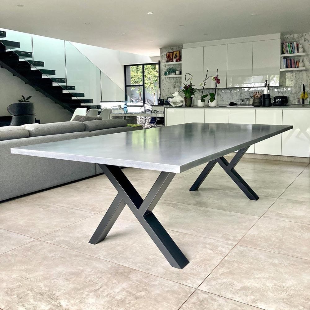 Contemporary dining table | FLOAT